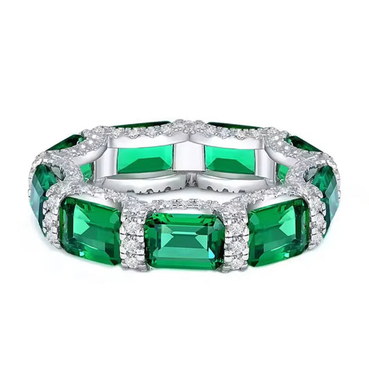 Majestic Emerald Ring