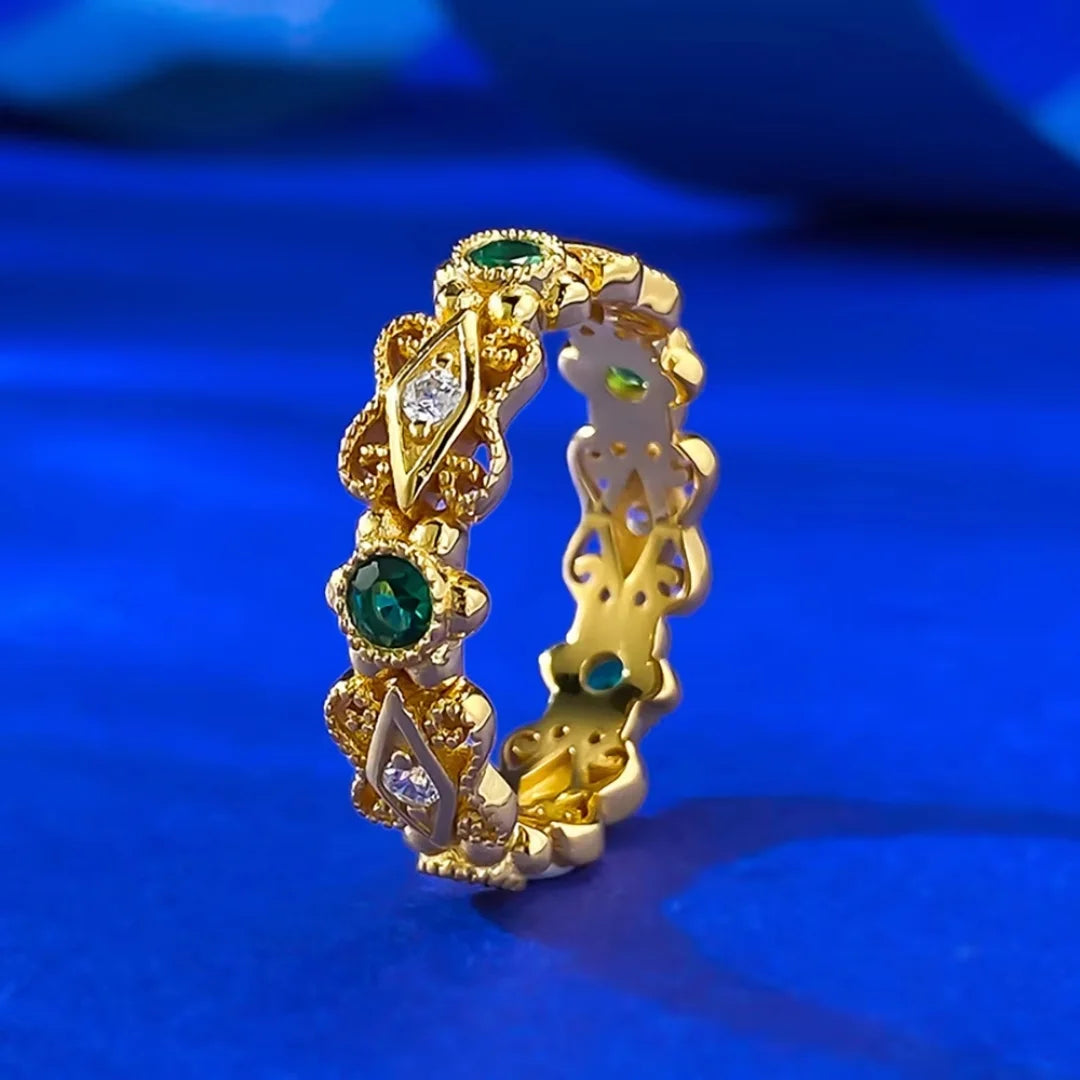 Charm Emerald Ring