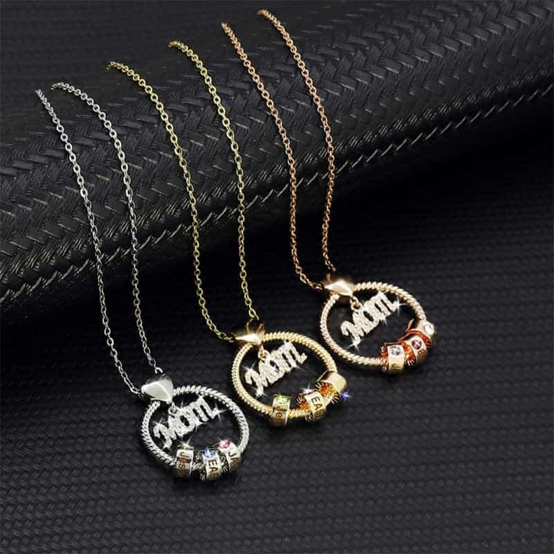 Personalized Carved MOM Pendant - Birthmonth Deals