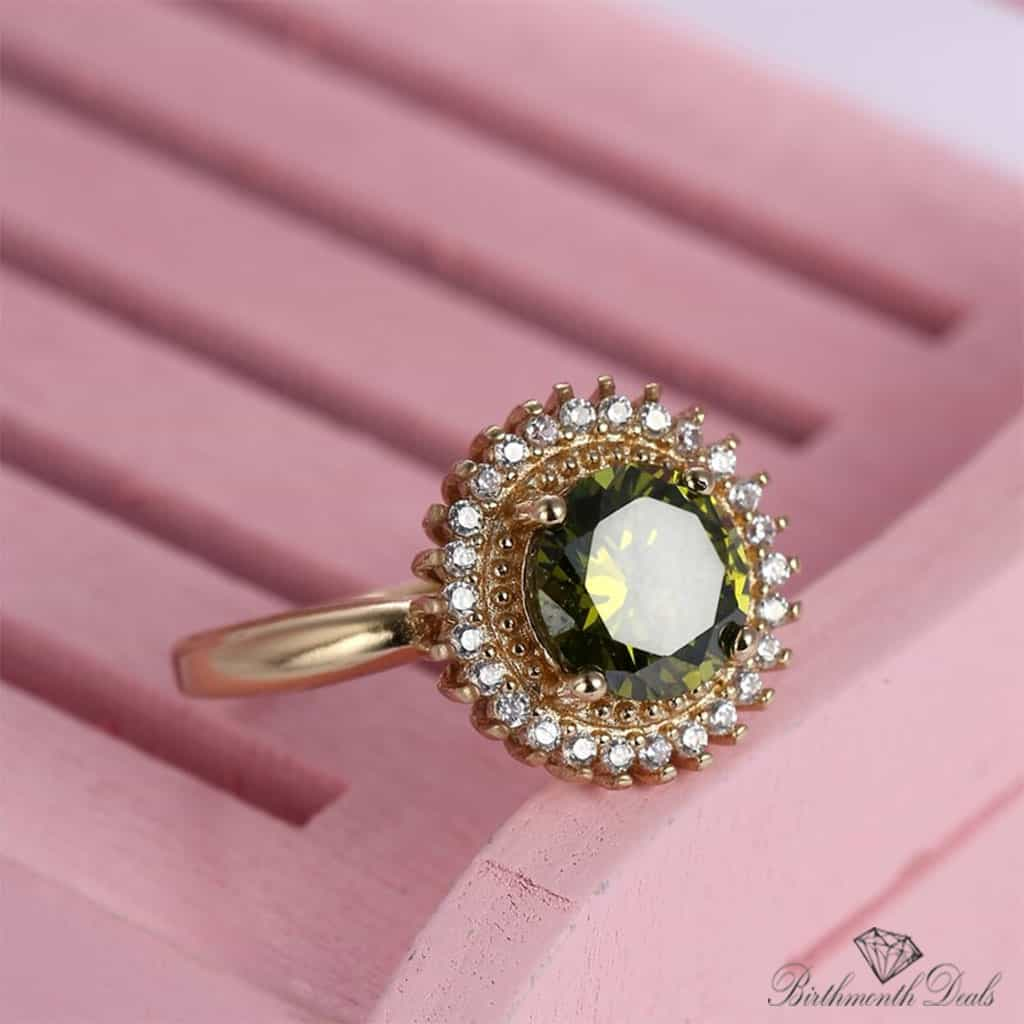 August Peridot Birthstone Ring - Birthmonth Deals