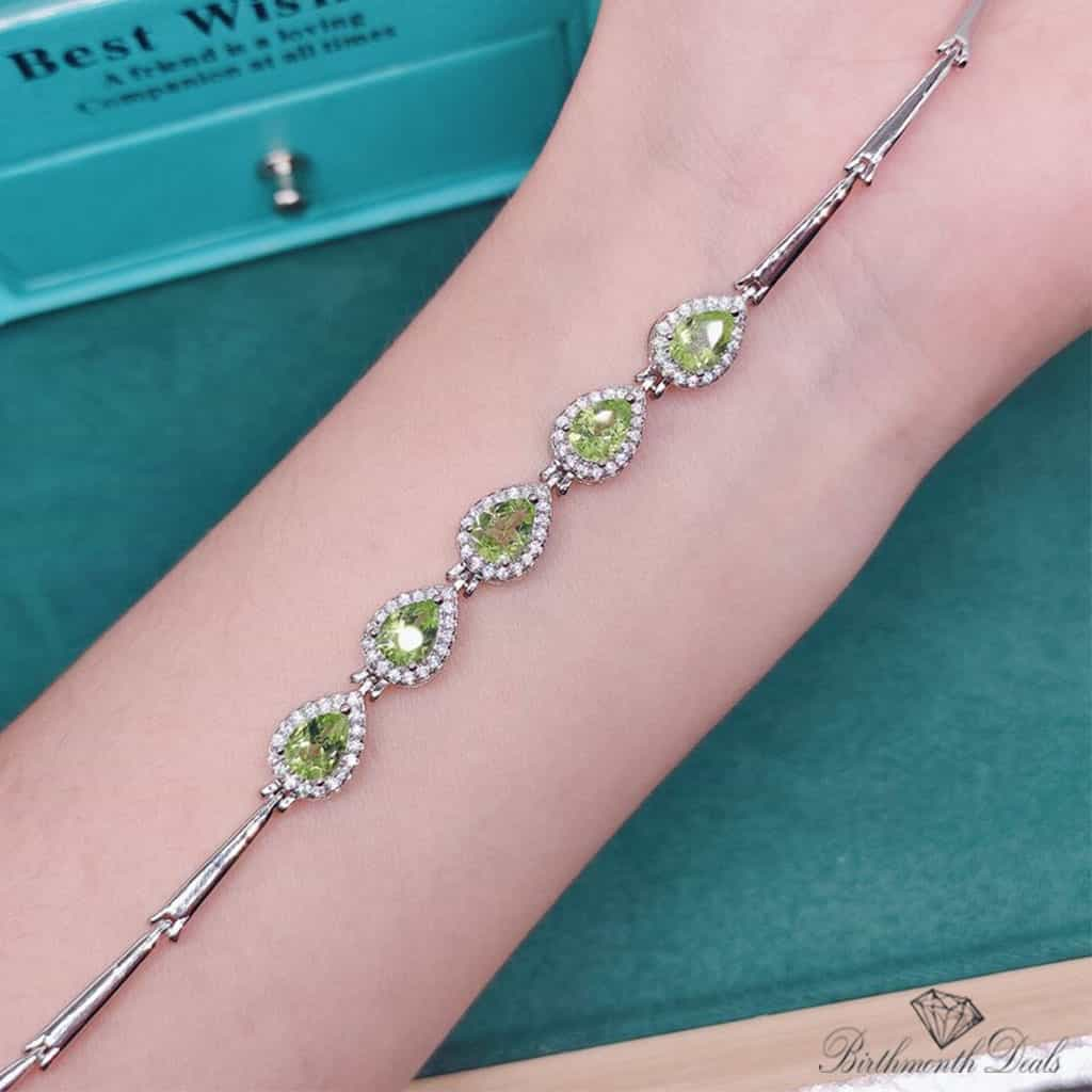 August Peridot Birthstone Bracelet - Birthmonth Deals