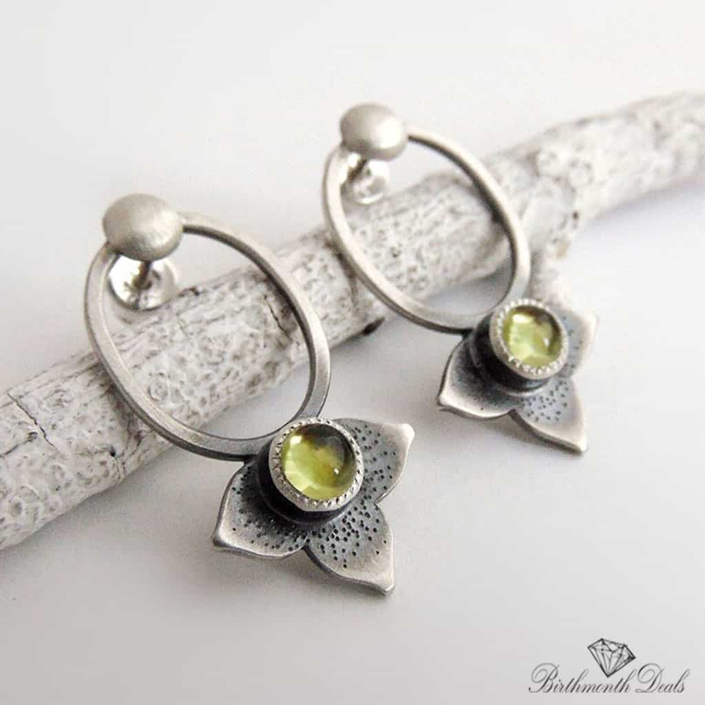 August Peridot Earrings - Birthmonth Deals