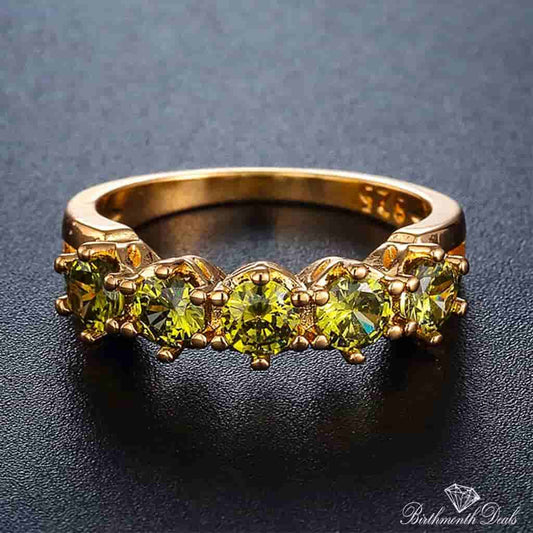 August Peridot Birthstone Ring - Birthmonth Deals