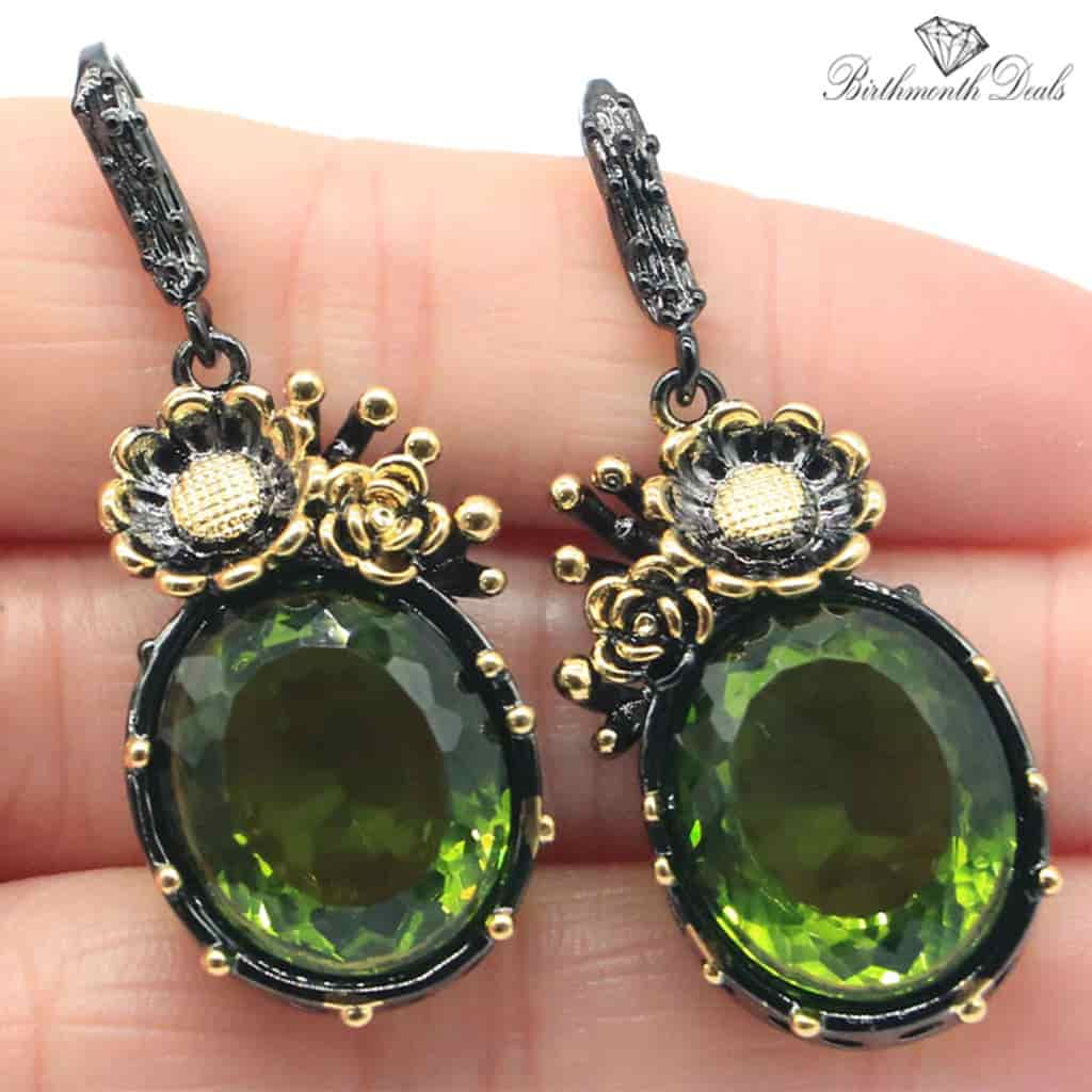 August Peridot Earrings And Pendant - Birthmonth Deals