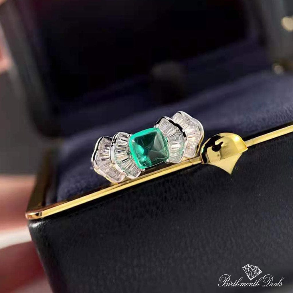 May Emerald Birthstone Ring - Birthmonth Deals