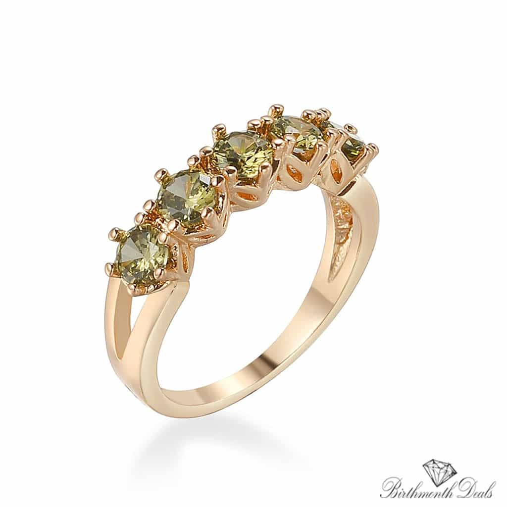 August Peridot Birthstone Ring - Birthmonth Deals