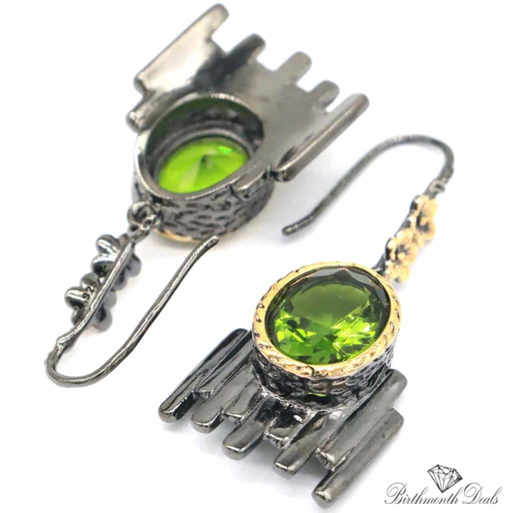 August Peridot Earrings And Pendant - Birthmonth Deals