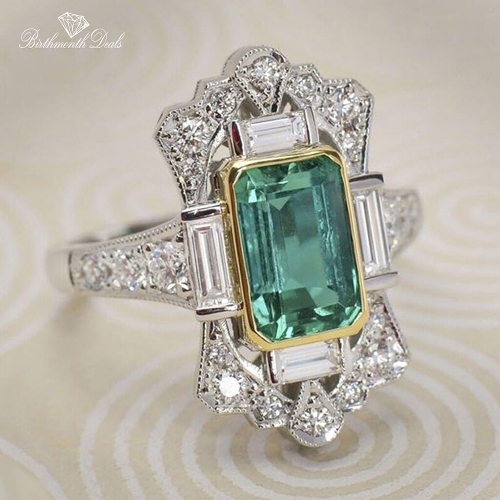 May Emerald Birthstone Ring - Birthmonth Deals