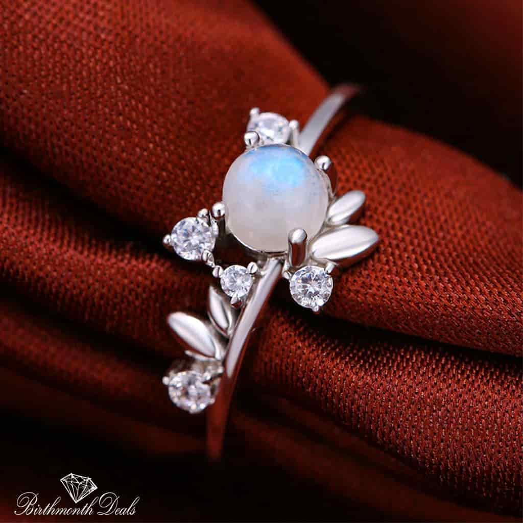 June Moonstone Ring - Birthmonth Deals