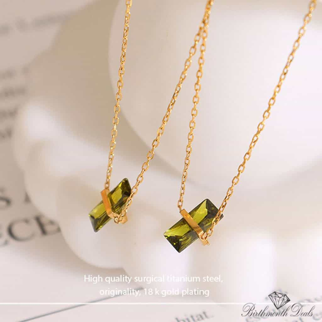 August Peridot Necklace - Birthmonth Deals