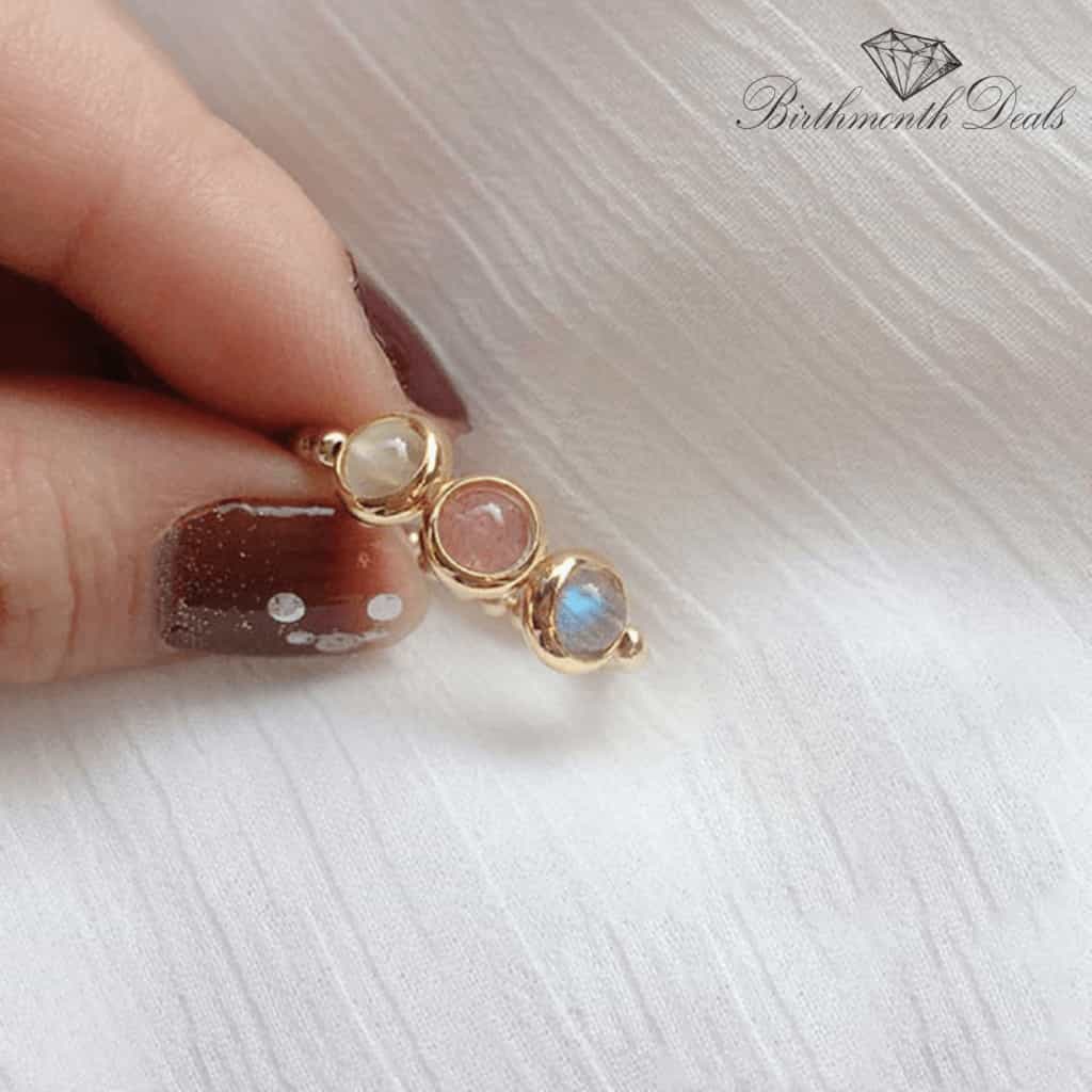 June Moonstone Ring - Birthmonth Deals
