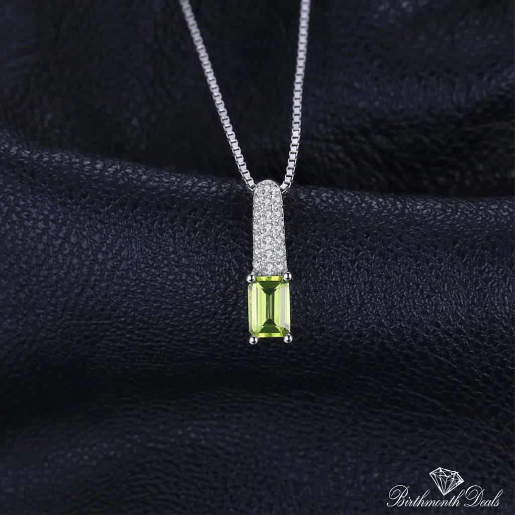 August Peridot Necklace - Birthmonth Deals