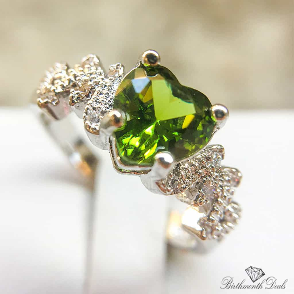 August Peridot Birthstone Ring - Birthmonth Deals