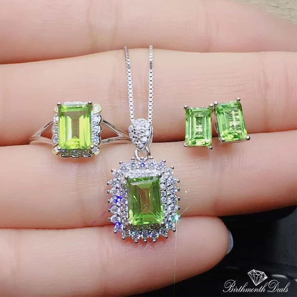 August Peridot Birthstone Jewelry Set - Birthmonth Deals