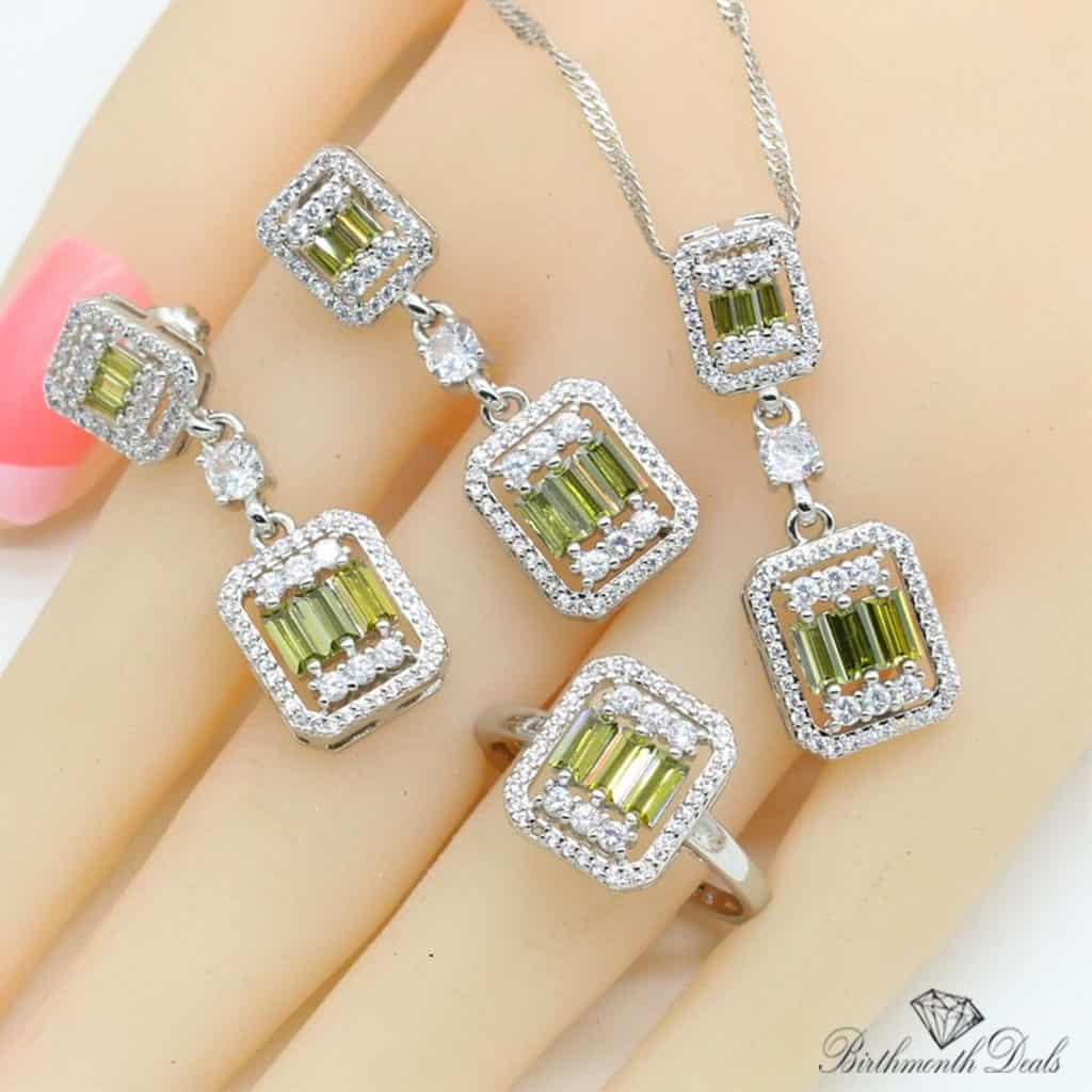 August Peridot Birthstone Jewelry Set - Birthmonth Deals