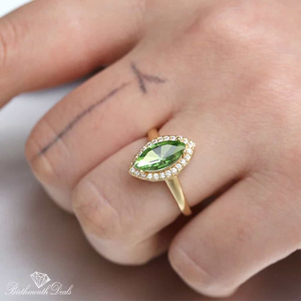 August Peridot Birthstone Ring - Birthmonth Deals