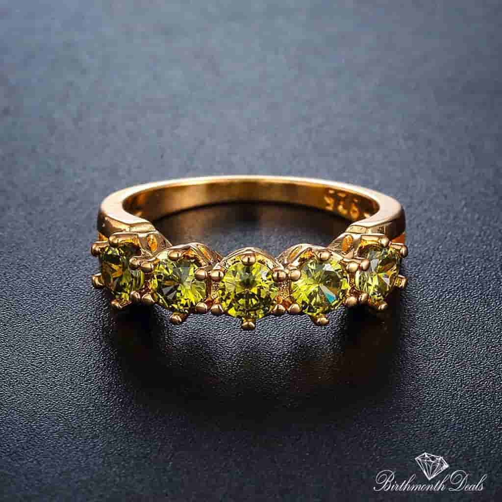 August Peridot Birthstone Ring - Birthmonth Deals