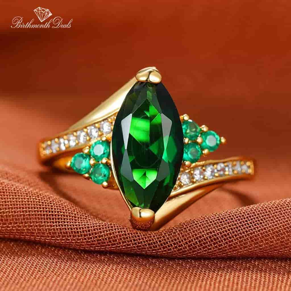 May Emerald Birthstone Ring - Birthmonth Deals