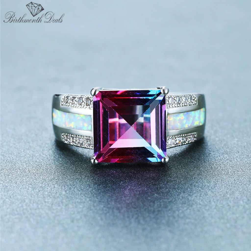 June Alexandrite Birthstone Ring - Birthmonth Deals