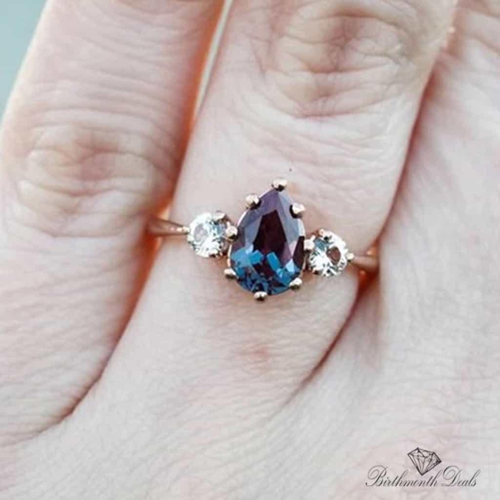 June Alexandrite Birthstone Ring - Birthmonth Deals