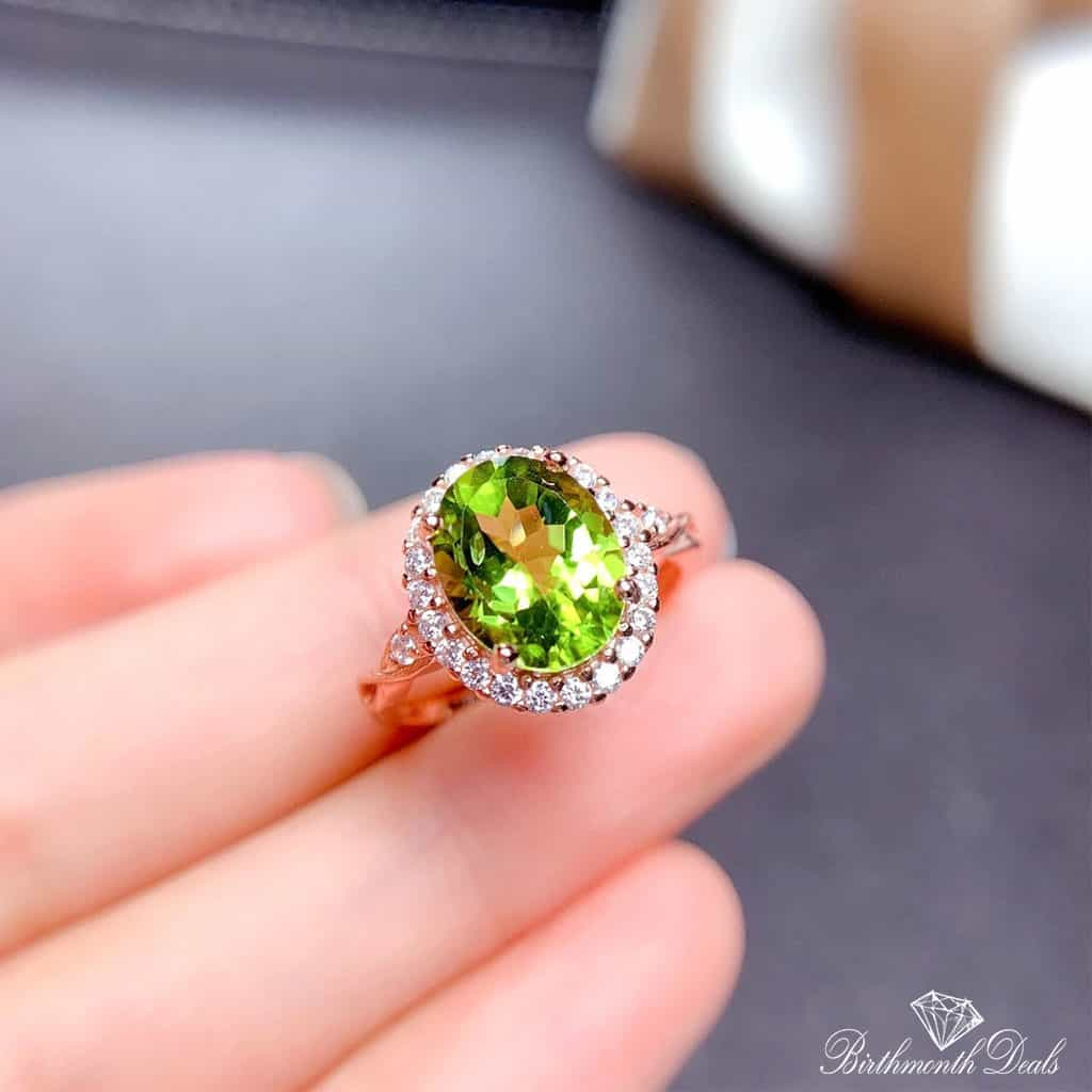 August Peridot Birthstone Ring - Birthmonth Deals