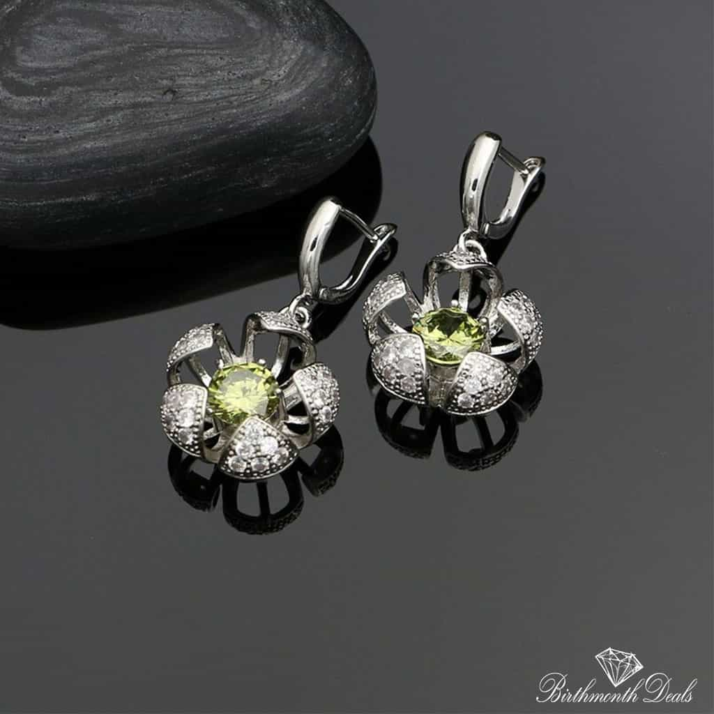 August Peridot Birthstone Jewelry Set - Birthmonth Deals