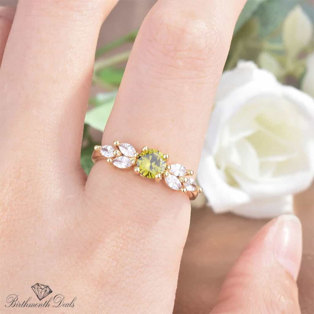 August Peridot Birthstone Ring - Birthmonth Deals