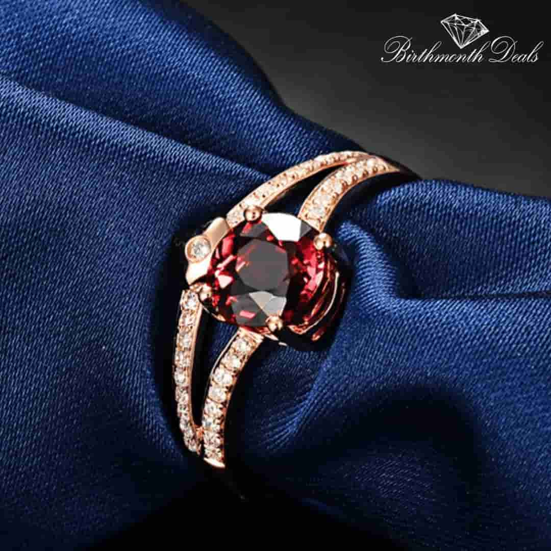 January Garnet Birthstone Ring - Birthmonth Deals