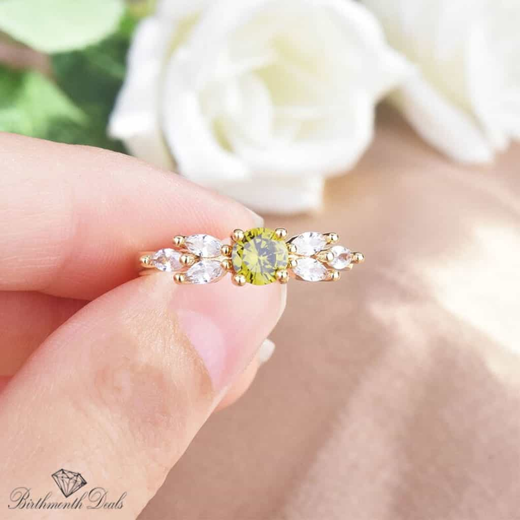 August Peridot Birthstone Ring - Birthmonth Deals