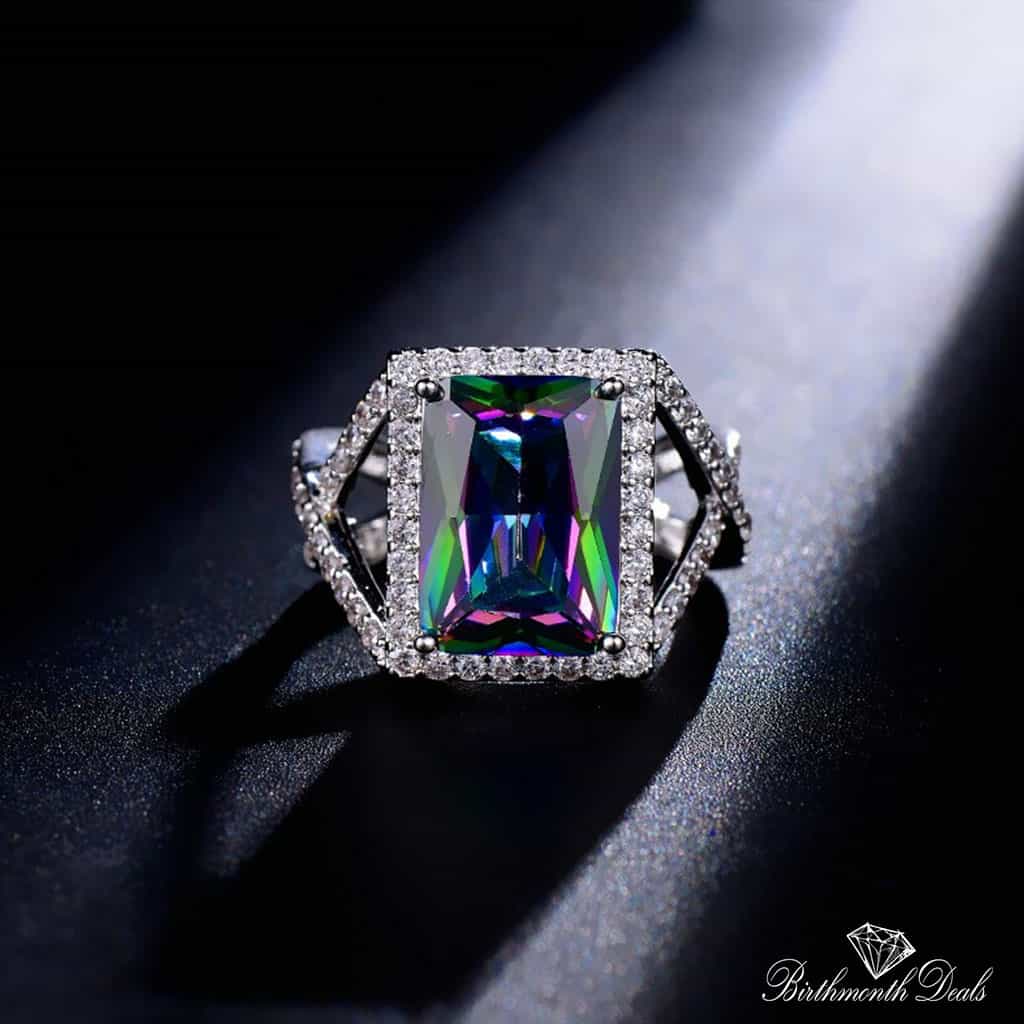 June Alexandrite Birthstone Ring - Birthmonth Deals