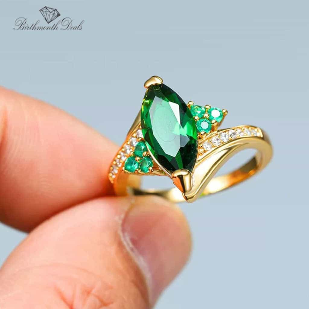 May Emerald Birthstone Ring - Birthmonth Deals