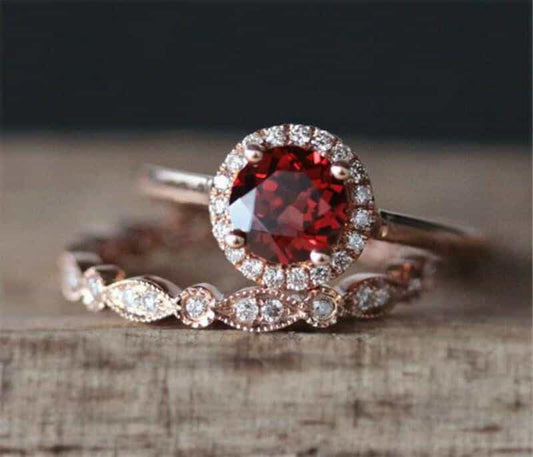 January Garnet Birthstone Ring - Birthmonth Deals