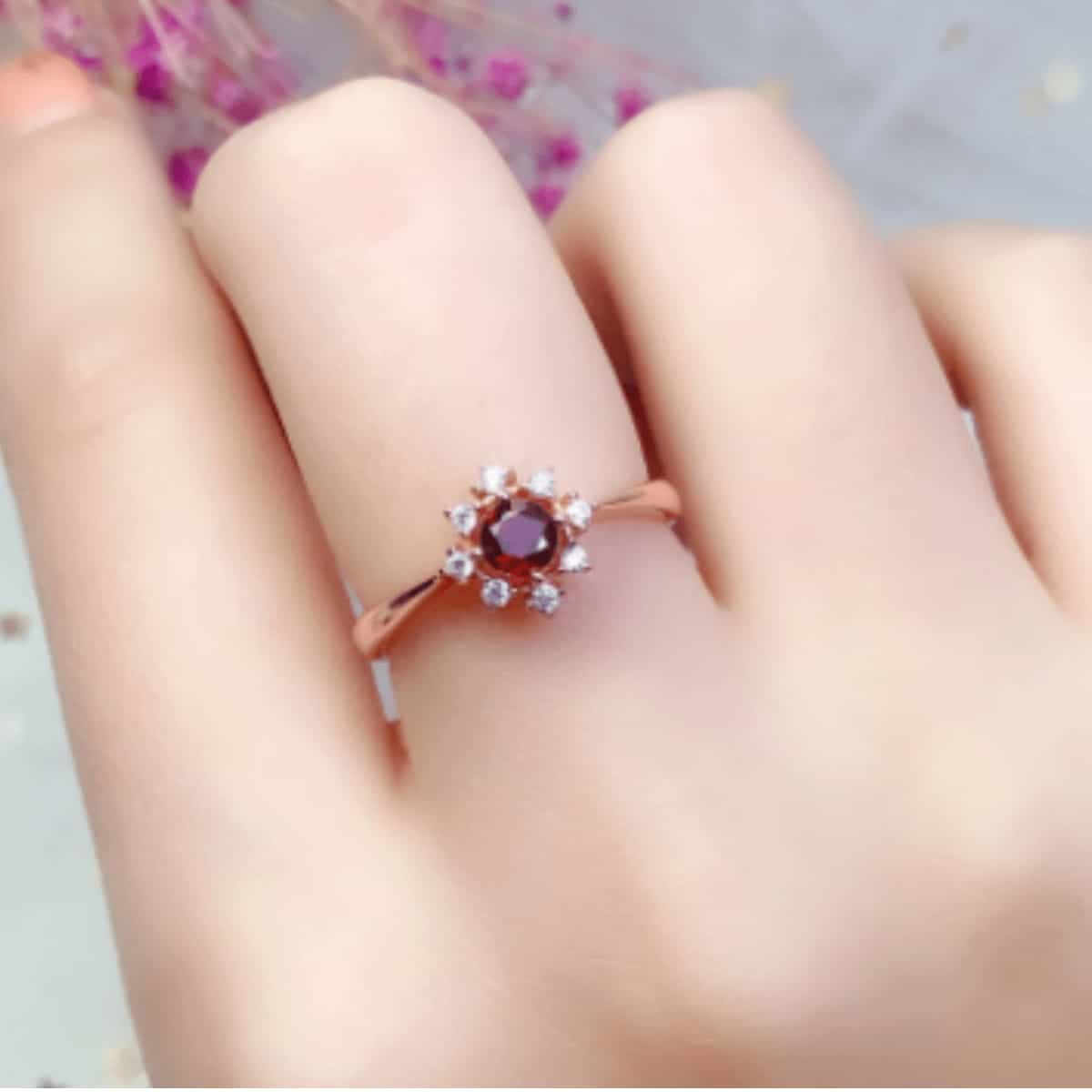 January Garnet Birthstone Ring - Birthmonth Deals