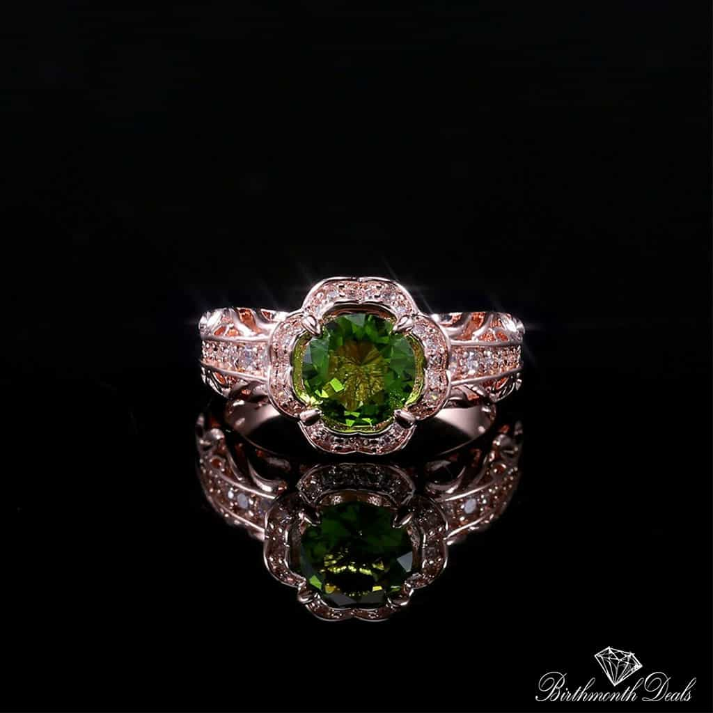 August Peridot Birthstone Ring - Birthmonth Deals