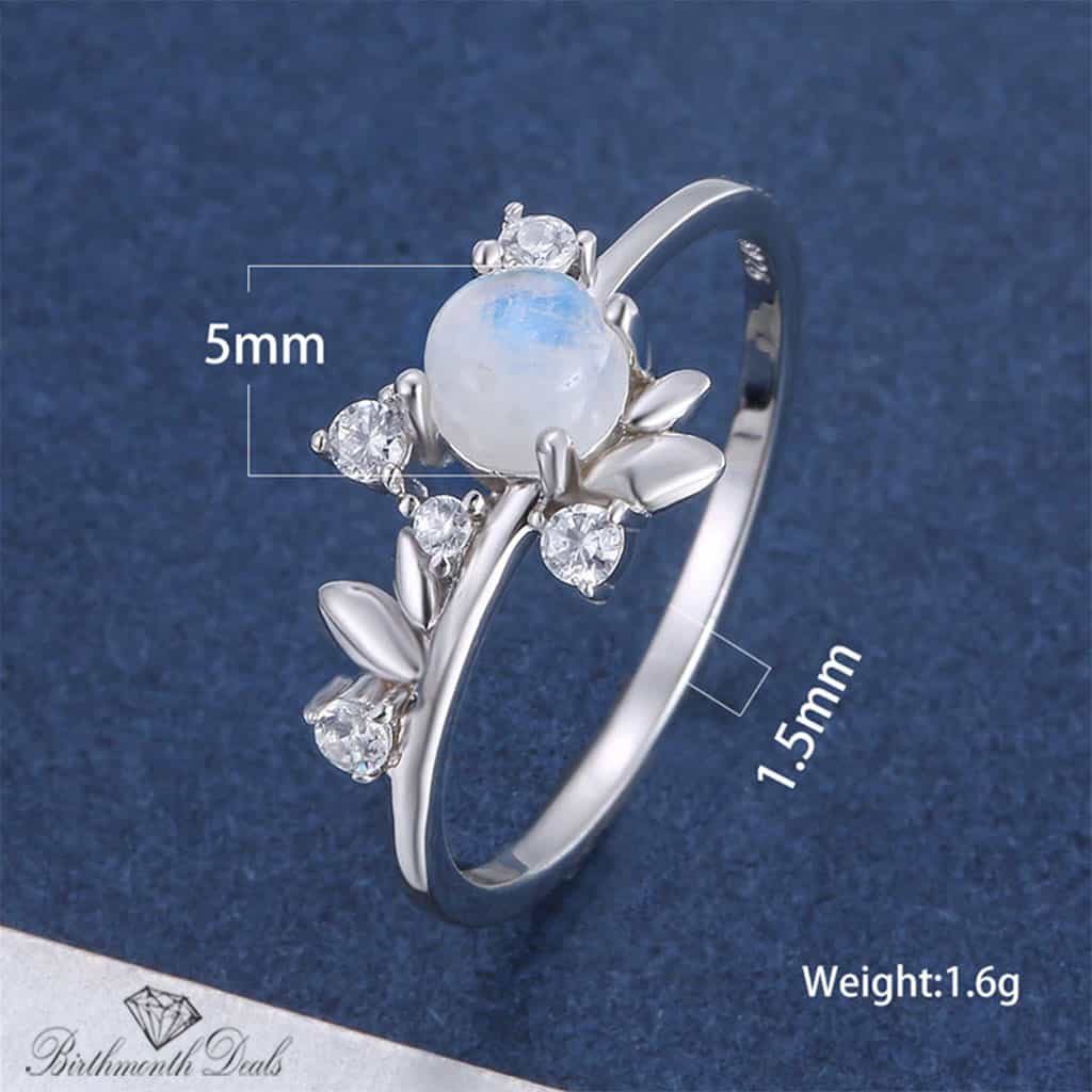 June Moonstone Ring - Birthmonth Deals