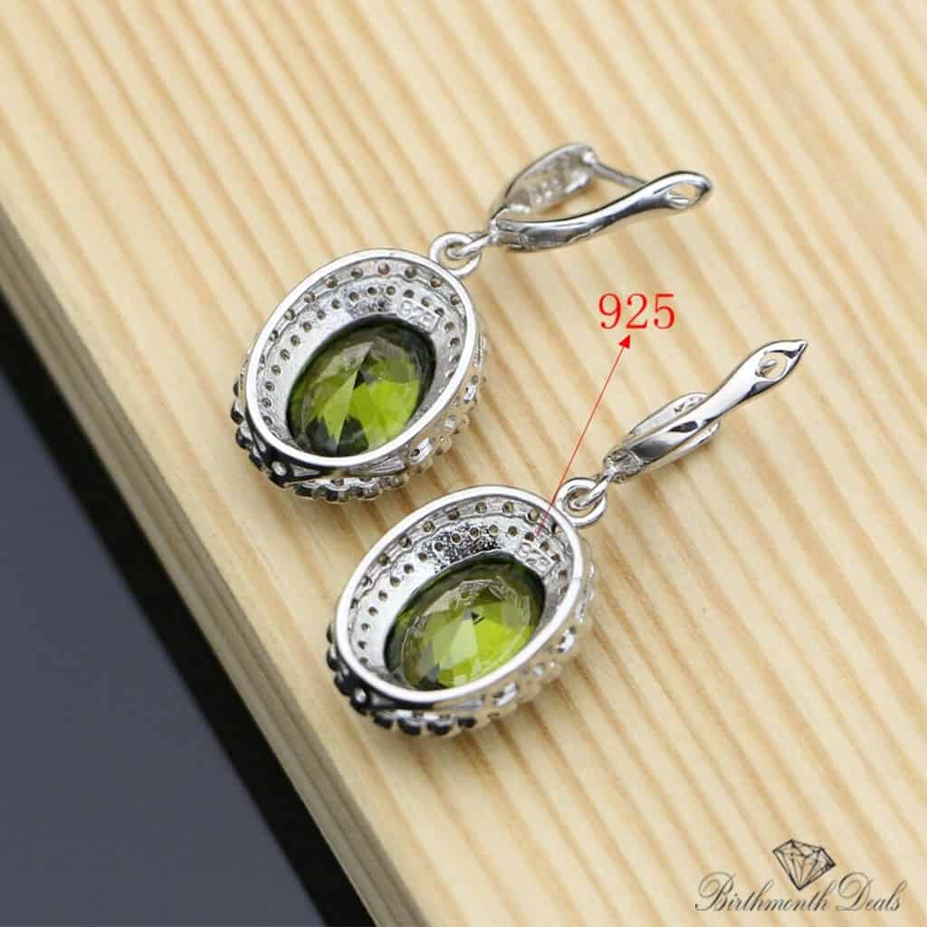 August Peridot Earrings - Birthmonth Deals