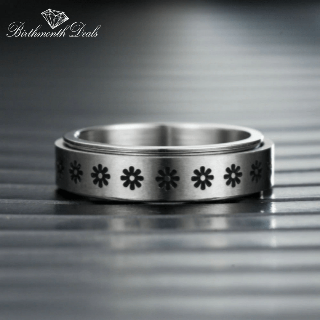 Daisy Anxiety Spinner Ring - Birthmonth Deals