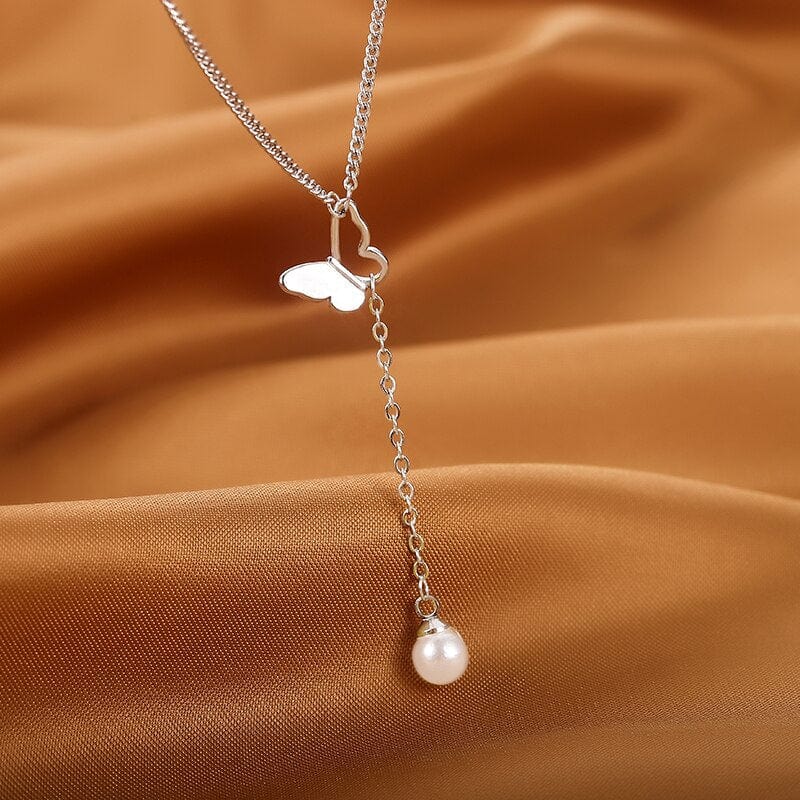 Butterfly Pearl Necklace - Birthmonth Deals