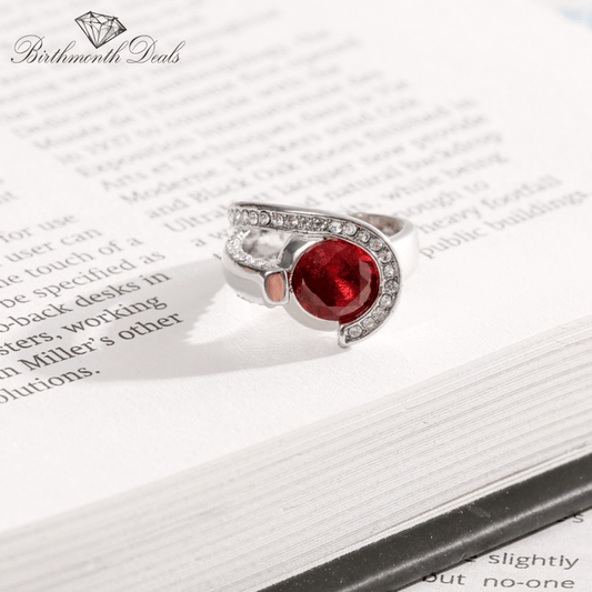 January Garnet Birthstone Ring - Birthmonth Deals