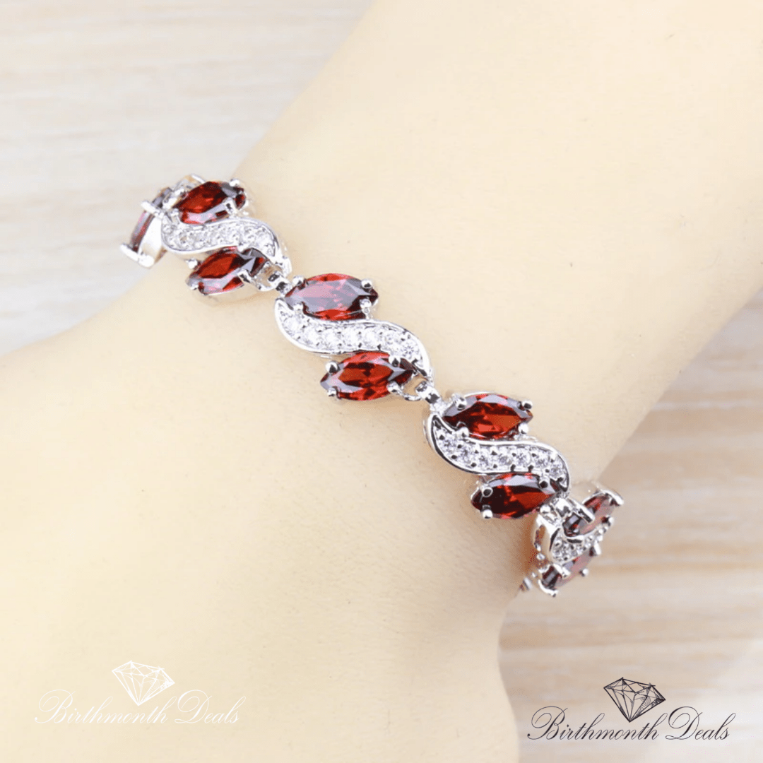 January Garnet Birthstone Jewelry Set - Birthmonth Deals