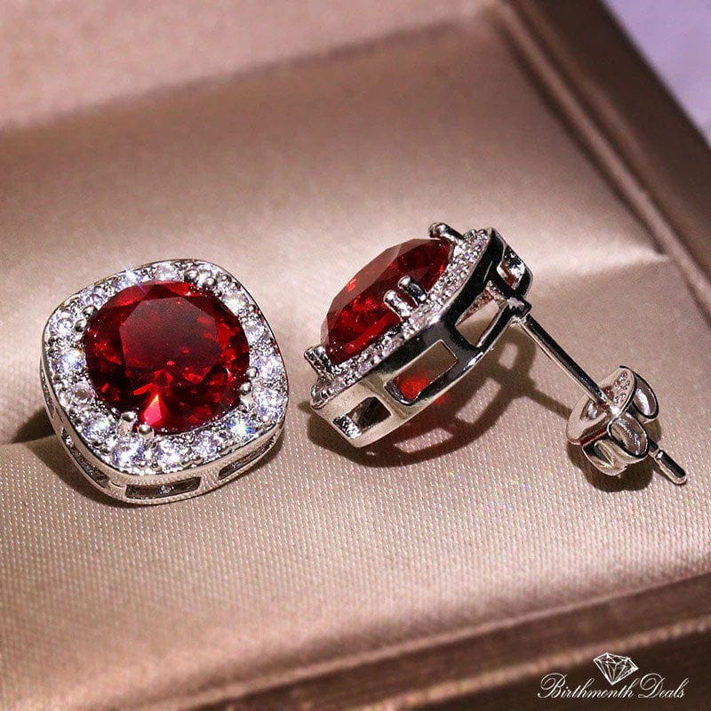 January Garnet Birthstone Earrings - Birthmonth Deals