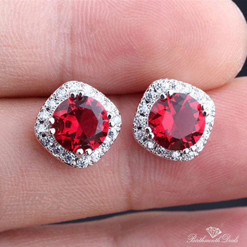 January Garnet Birthstone Earrings - Birthmonth Deals