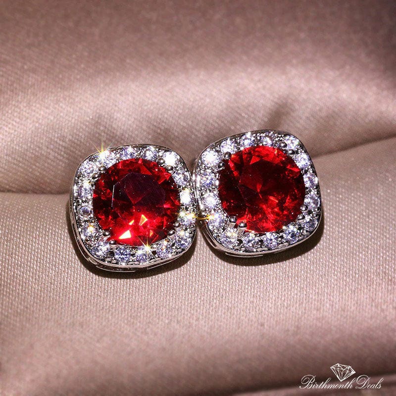 January Garnet Birthstone Earrings - Birthmonth Deals