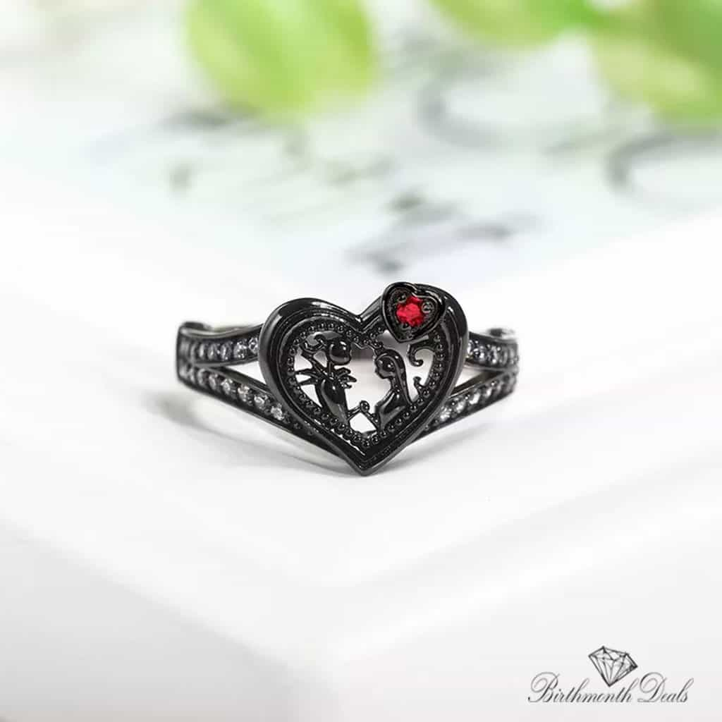 January Garnet Birthstone Ring - Birthmonth Deals