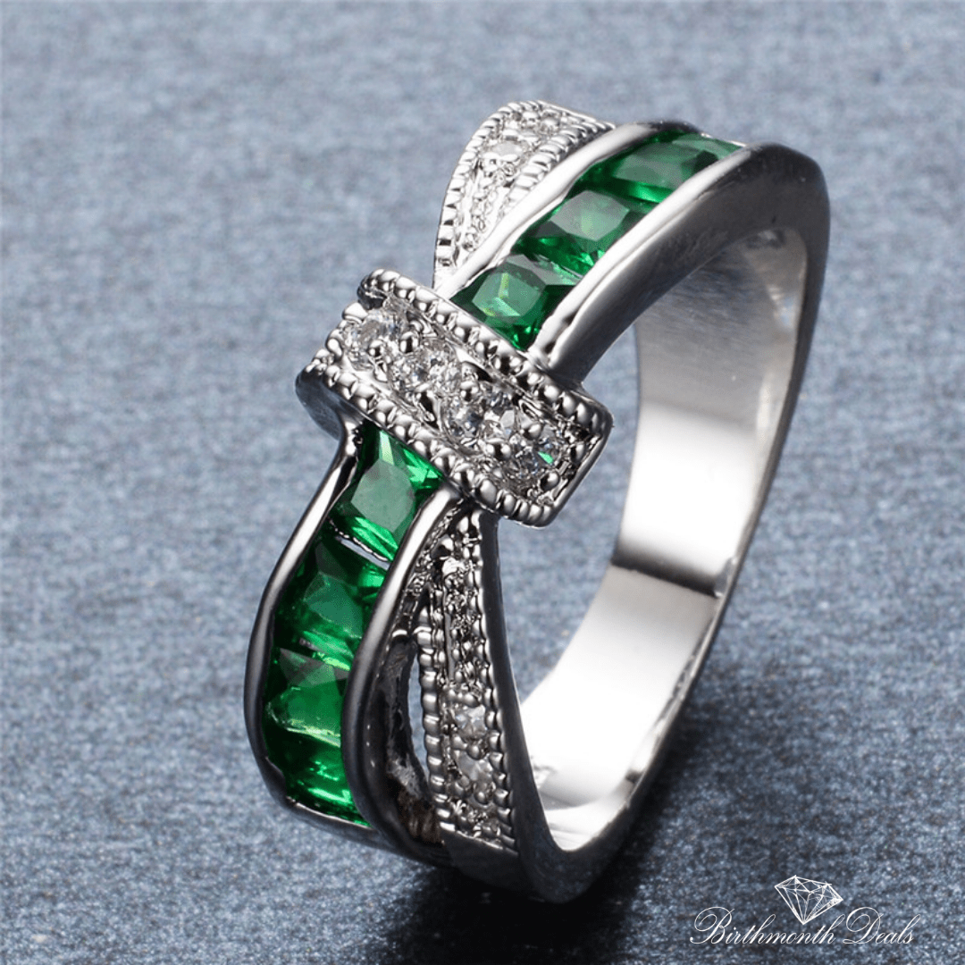 May Emerald Birthstone Ring - Birthmonth Deals