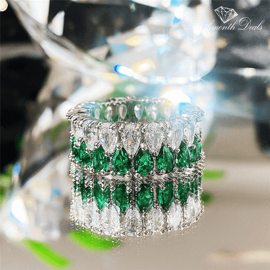 May Emerald Birthstone Ring - Birthmonth Deals