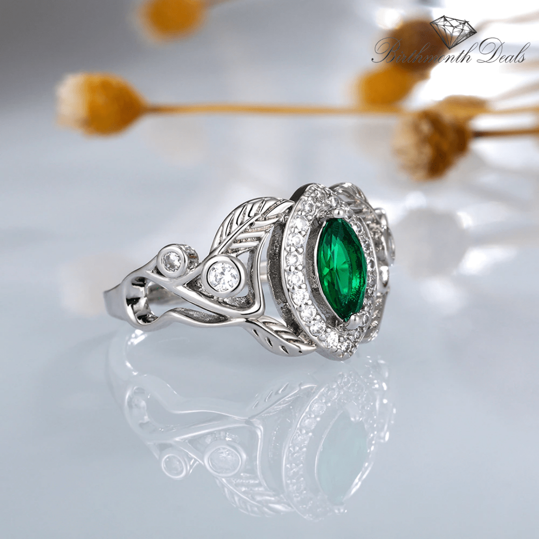 May Emerald Birthstone Ring - Birthmonth Deals