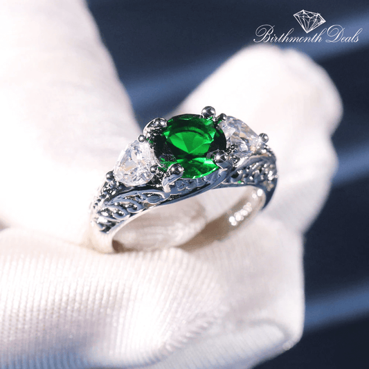 May Emerald Birthstone Ring - Birthmonth Deals