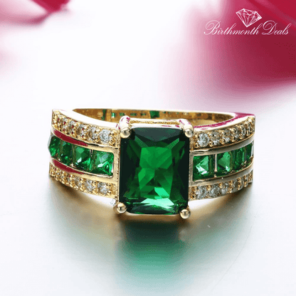 May Emerald Birthstone Ring - Birthmonth Deals