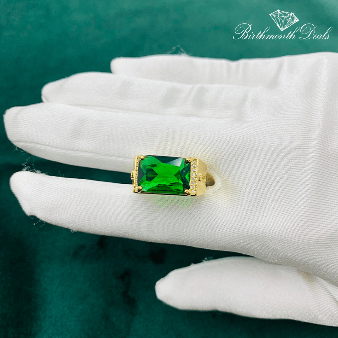 May Emerald Birthstone Ring - Birthmonth Deals